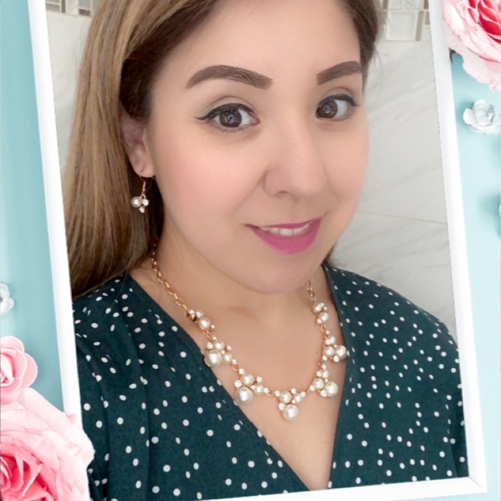 Meet your Posher, Sandra